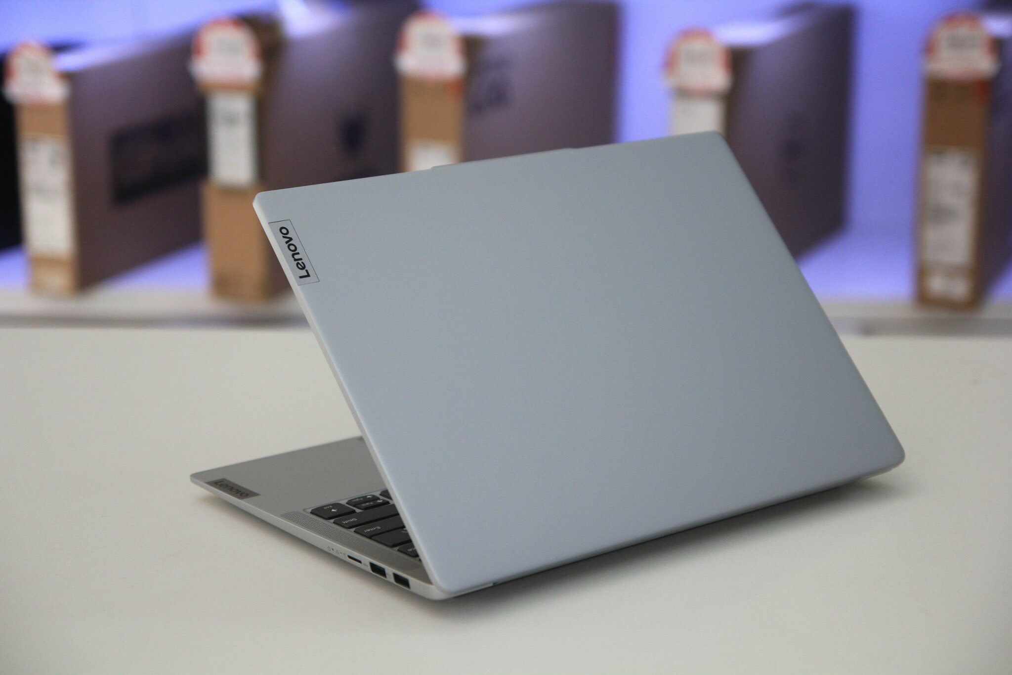 GIẢI PHÁP TRIỂN KHAI LAPTOP TOÀN DIỆN CHO DOANH NGHIỆP